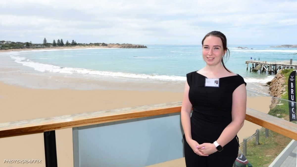Local opens Coast Side Kitchen with front-row ocean views, dolphin sightings, and $18 pizza nights